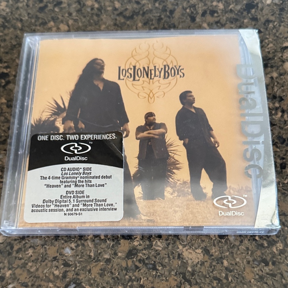Los Lonely Boys DualDisc Album